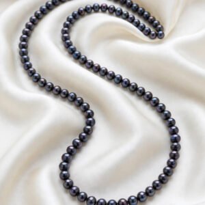 Simple Pearl Chain — Peacock-Black Daily Wear
